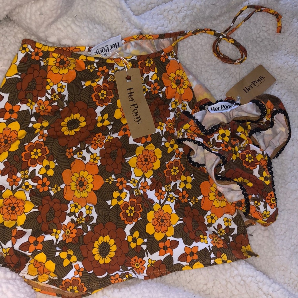 Her Pony Margaux split skirt and bloomers sold out